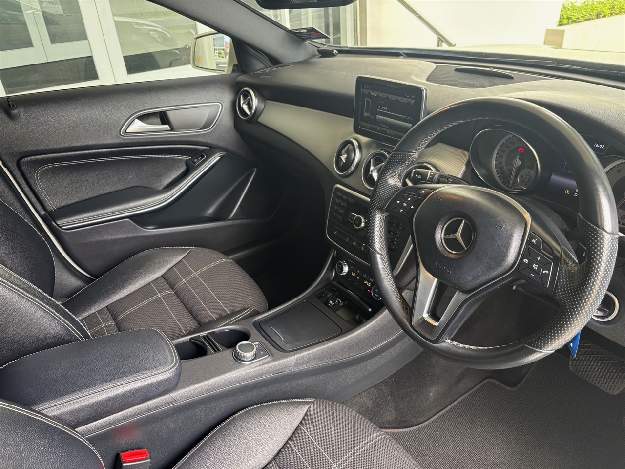 2015 Mercedes-Benz GLA 180