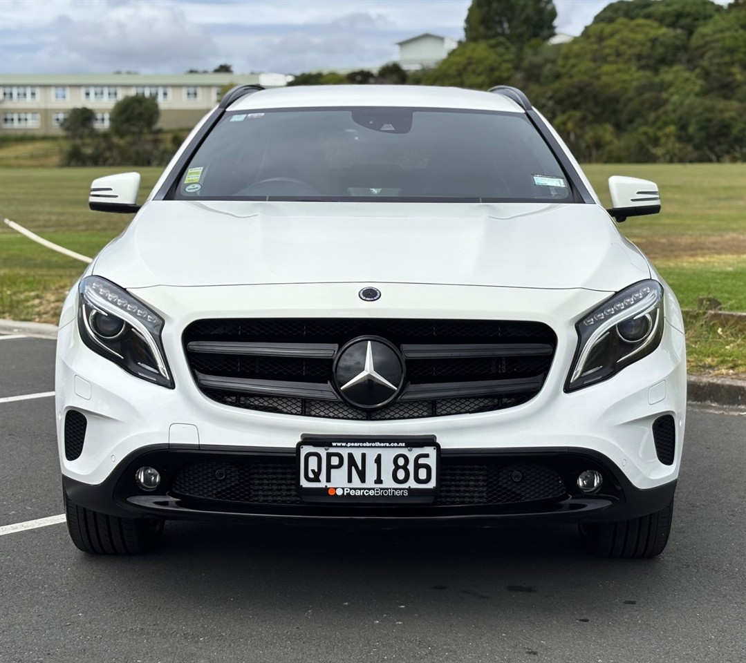 2015 Mercedes-Benz GLA 180