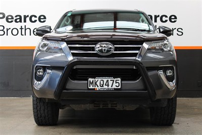 2019 Toyota Fortuner - Thumbnail