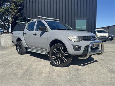 2013 Mitsubishi Triton