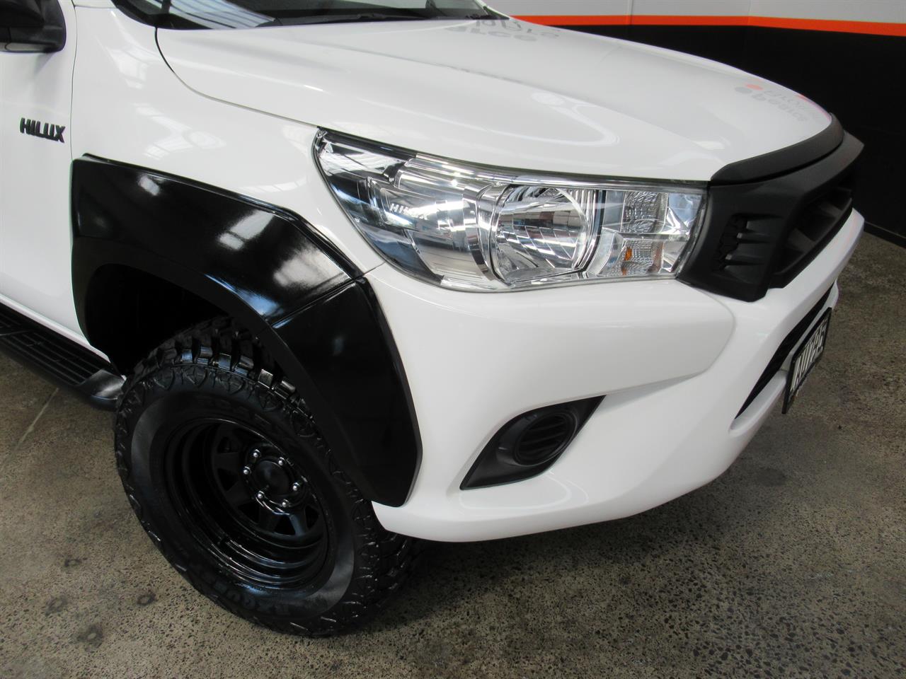 2017 Toyota Hilux