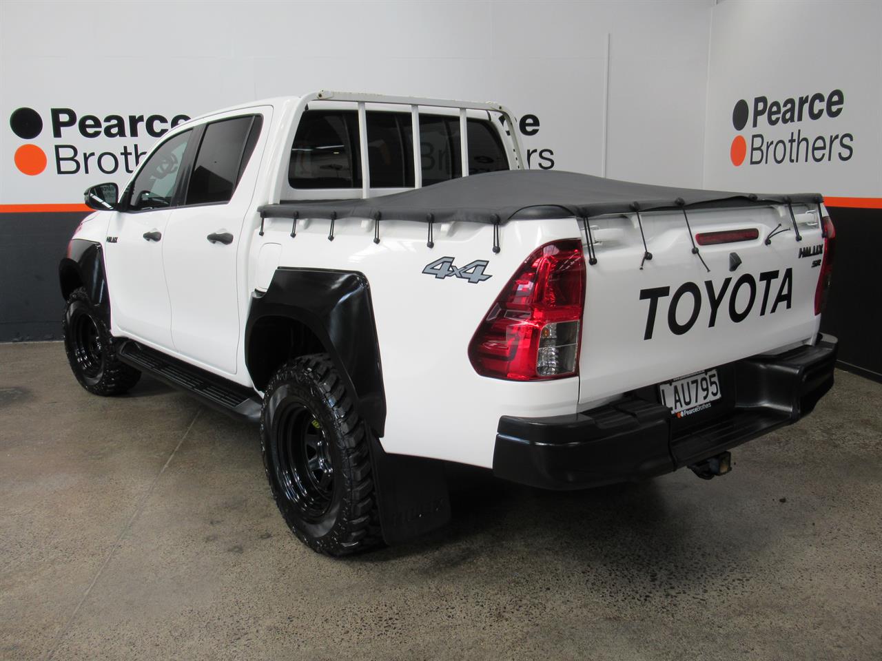 2017 Toyota Hilux