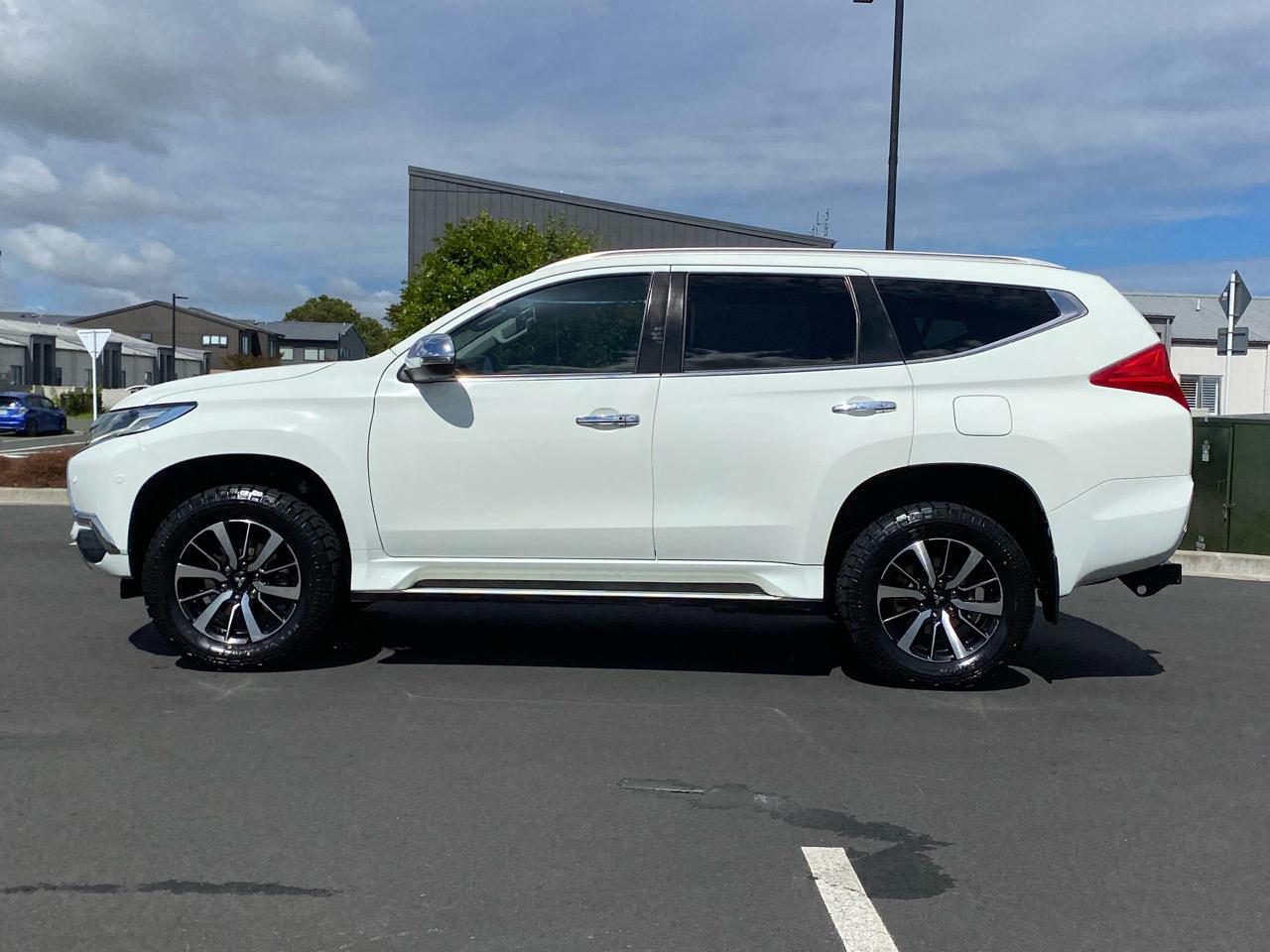 2018 Mitsubishi Pajero Sport