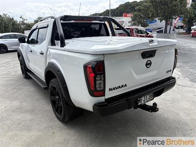 2017 Nissan Navara - Thumbnail