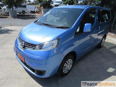 2017 Nissan Nv200 - Thumbnail