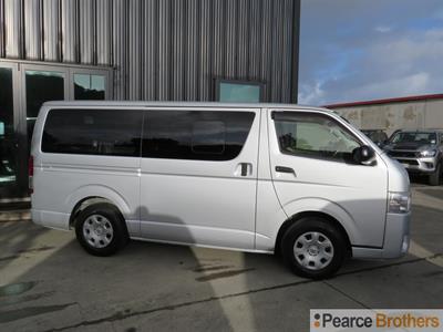 2019 Toyota Hiace - Thumbnail