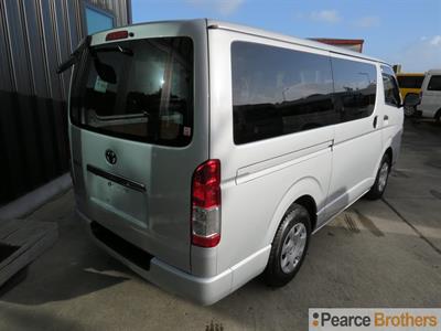 2019 Toyota Hiace - Thumbnail