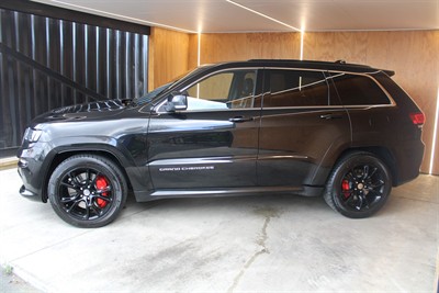 2015 Jeep Grand Cherokee - Thumbnail