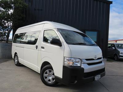 2017 Toyota Hiace - Thumbnail