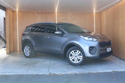 2017 Kia Sportage - Thumbnail