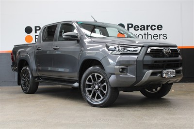 2022 Toyota Hilux - Thumbnail